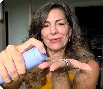 Apply RenewaCell serum