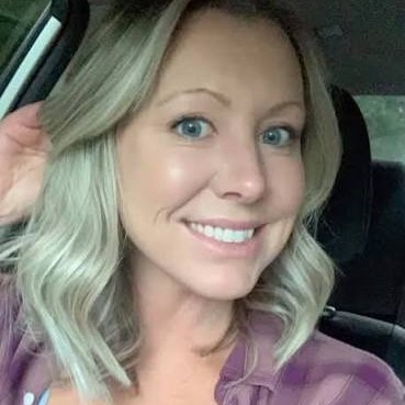 Profile picture of Amanda Collins